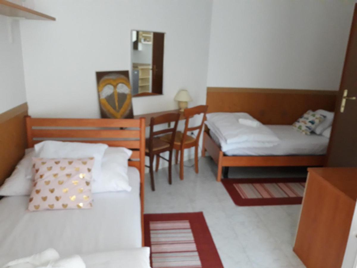 Ljudmila Doo Apartment Banjole Ngoại thất bức ảnh